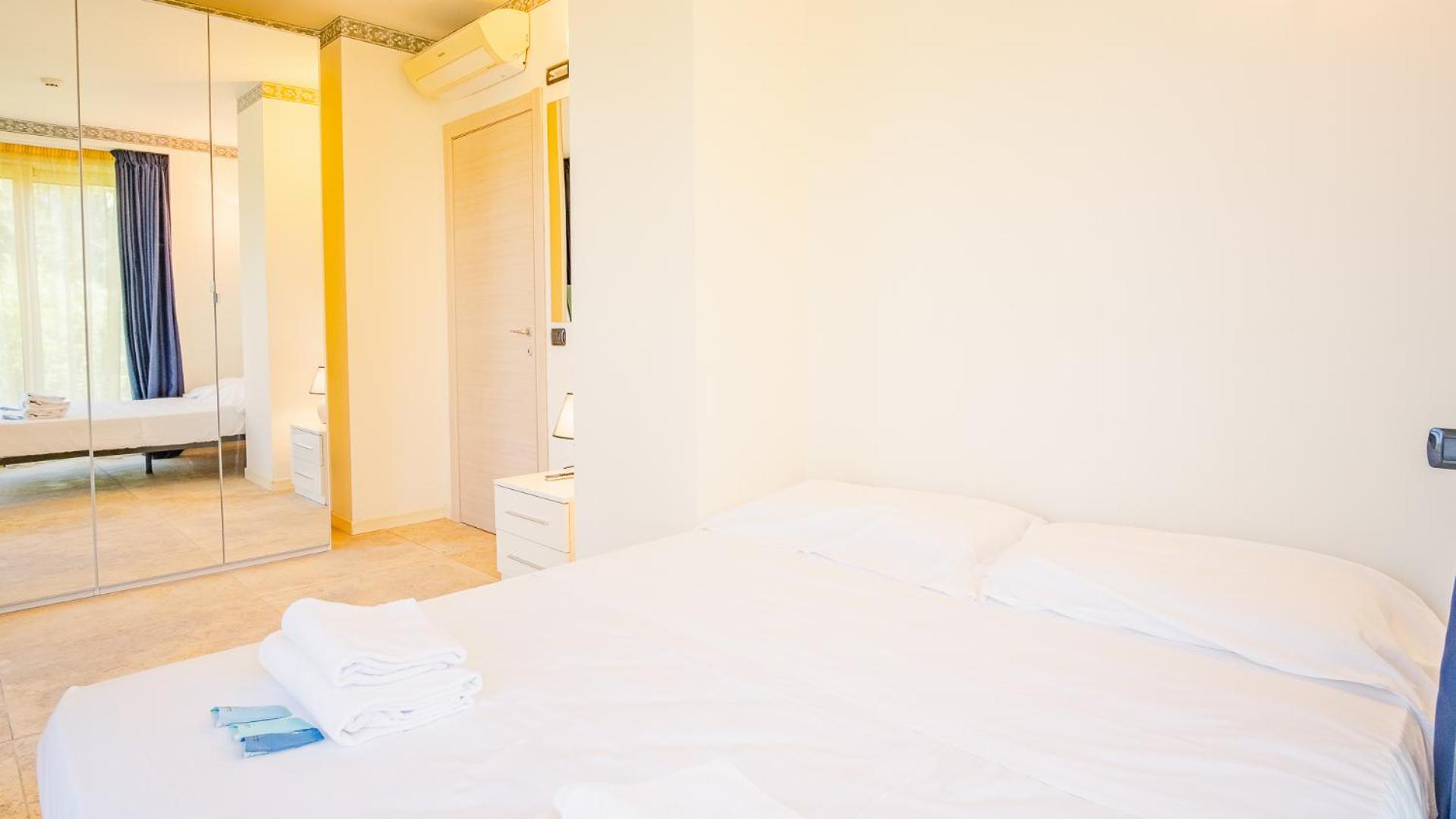 Relais Du Lac Village - Italian Homing Desenzano del Garda Esterno foto