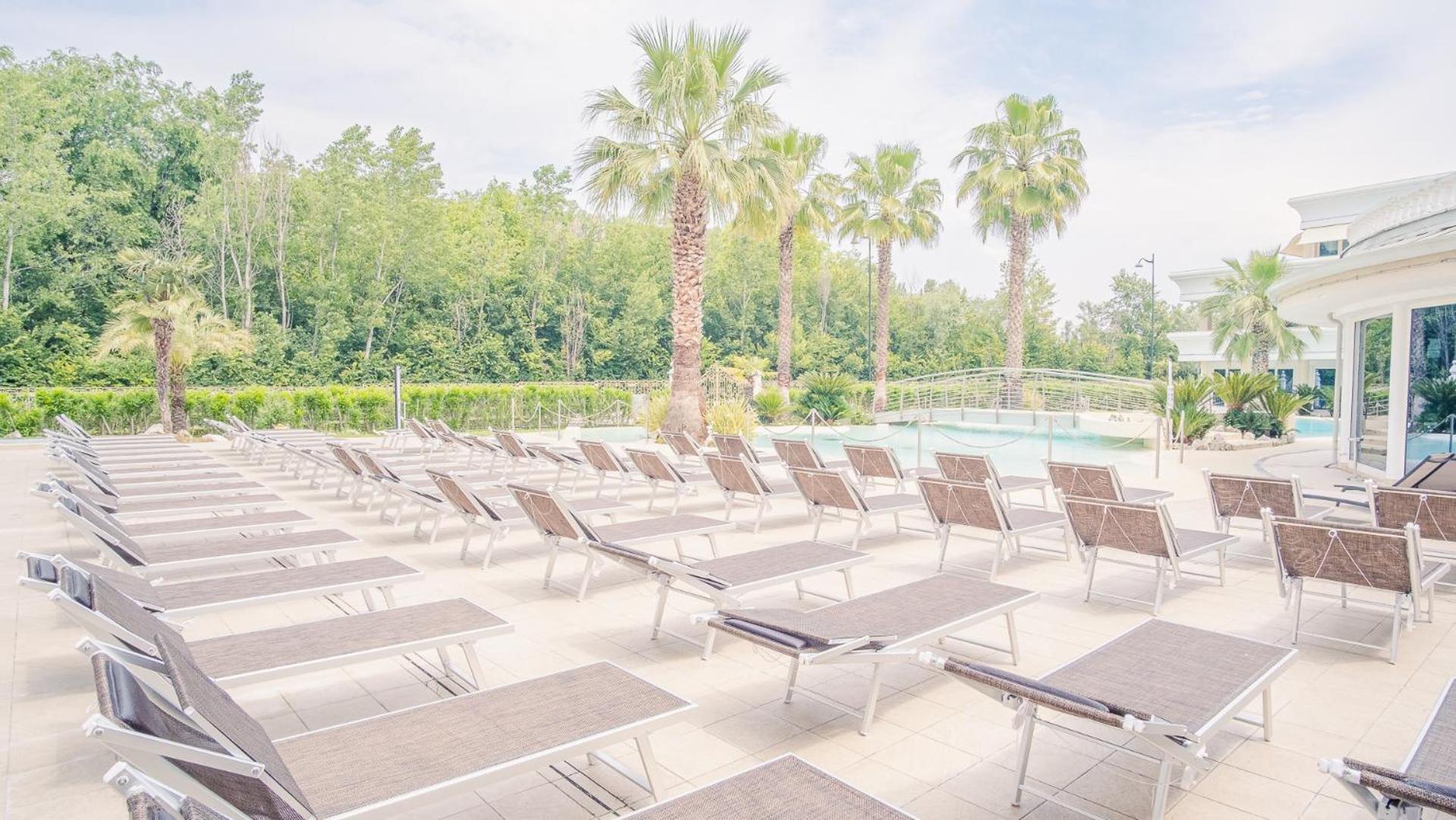 Relais Du Lac Village - Italian Homing Desenzano del Garda Esterno foto