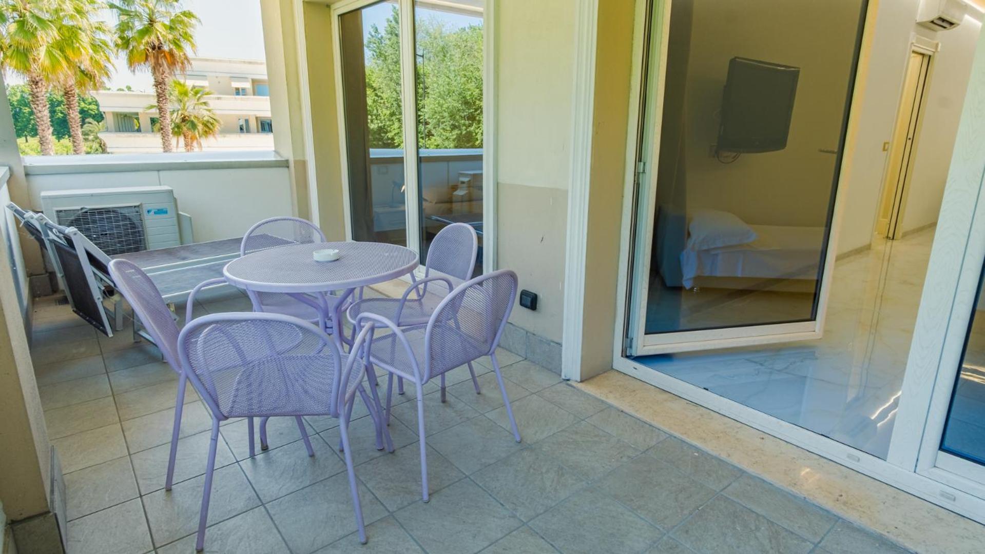 Relais Du Lac Village - Italian Homing Desenzano del Garda Esterno foto