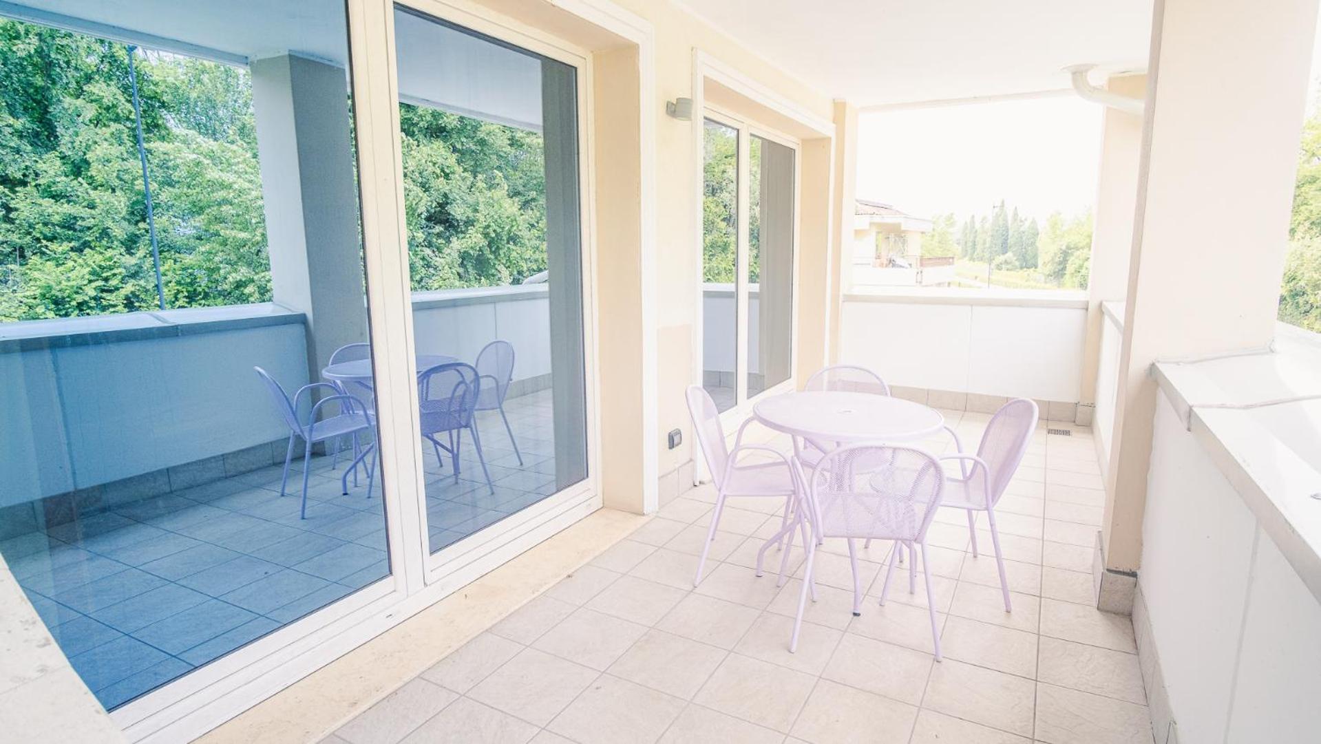 Relais Du Lac Village - Italian Homing Desenzano del Garda Esterno foto
